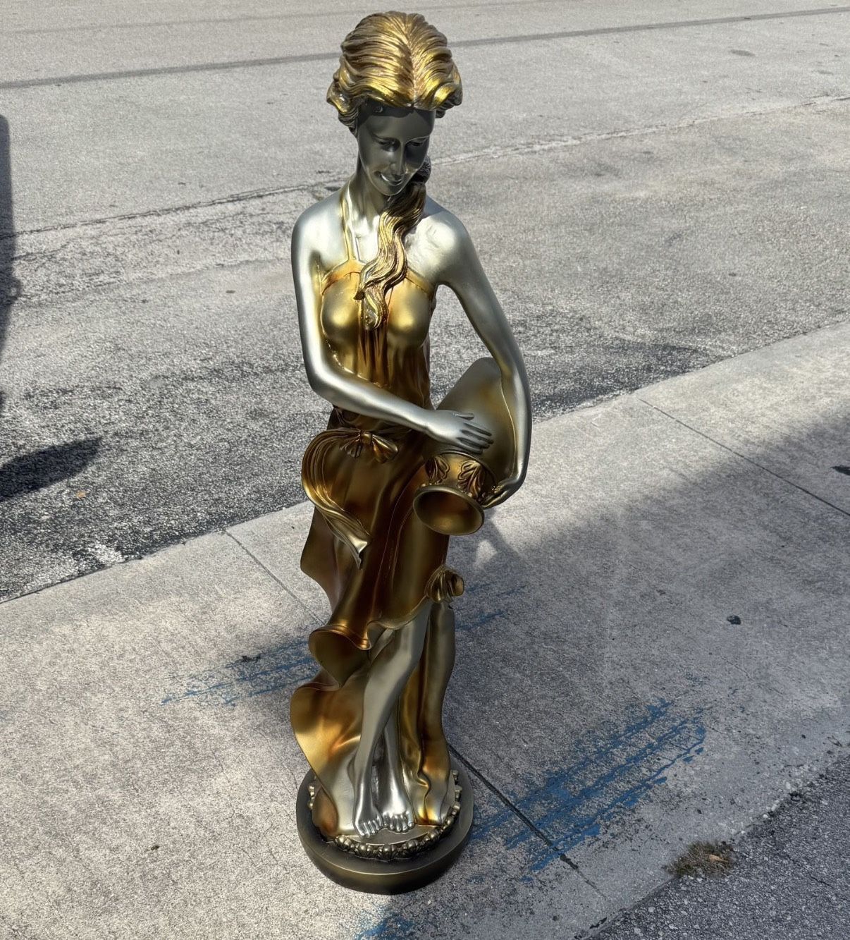 Gold Lady Statue