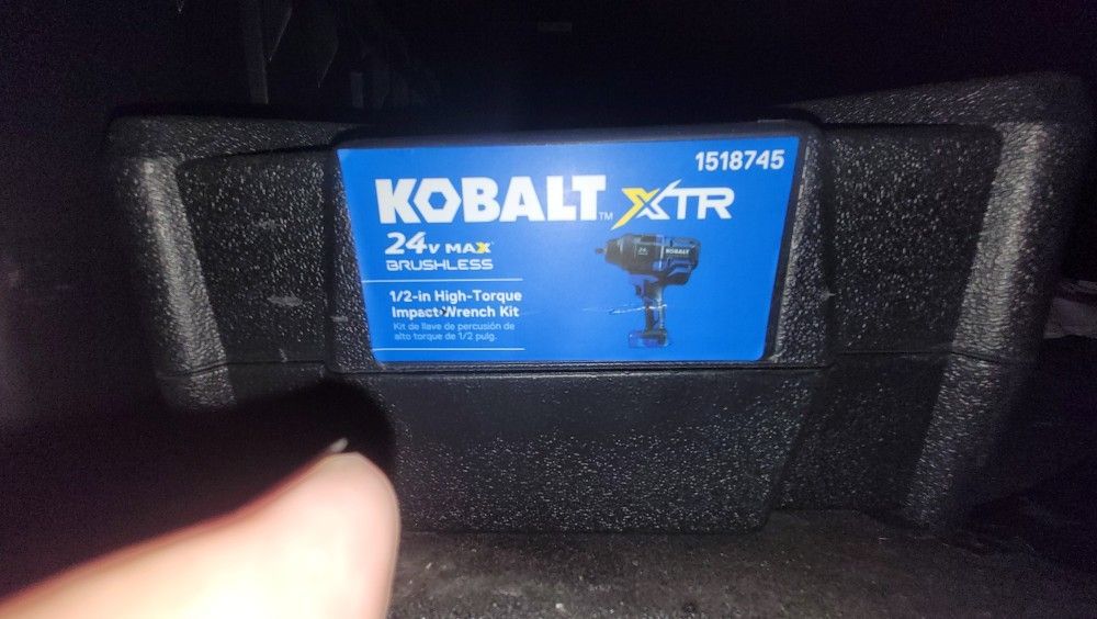 Kobolt 24v max 1/2 in high-torque impact wrench kit