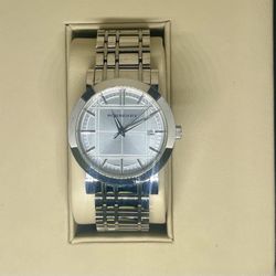 Men’s Burberry BU1350 Watch – Discontinued 2017 Heritage Classic