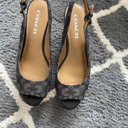 Coach Black Wedge Sandal Size 7.5 Pick Up Today