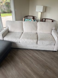 3 seater sofa, super comfortable $150 obo
