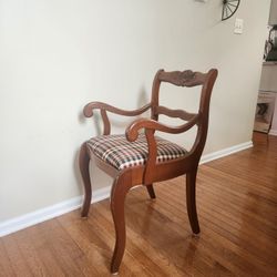 5 Dining Chairs 