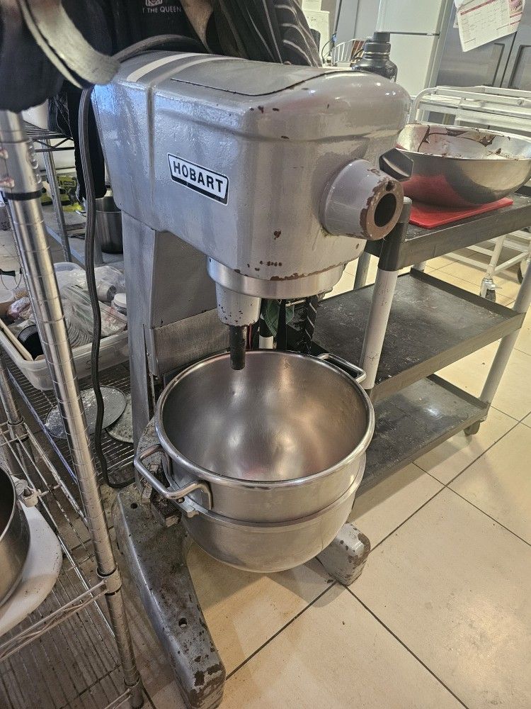HOBART Mixer 40 Qt