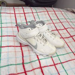 Nike Mike Trout Cleats