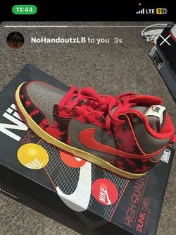 Nike Dunks 