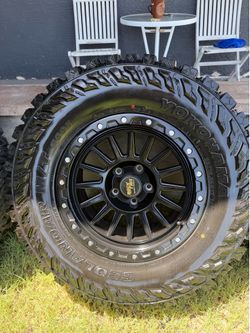 Jeep wheel