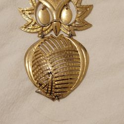 vintage large Gold tone OWL charm pendant