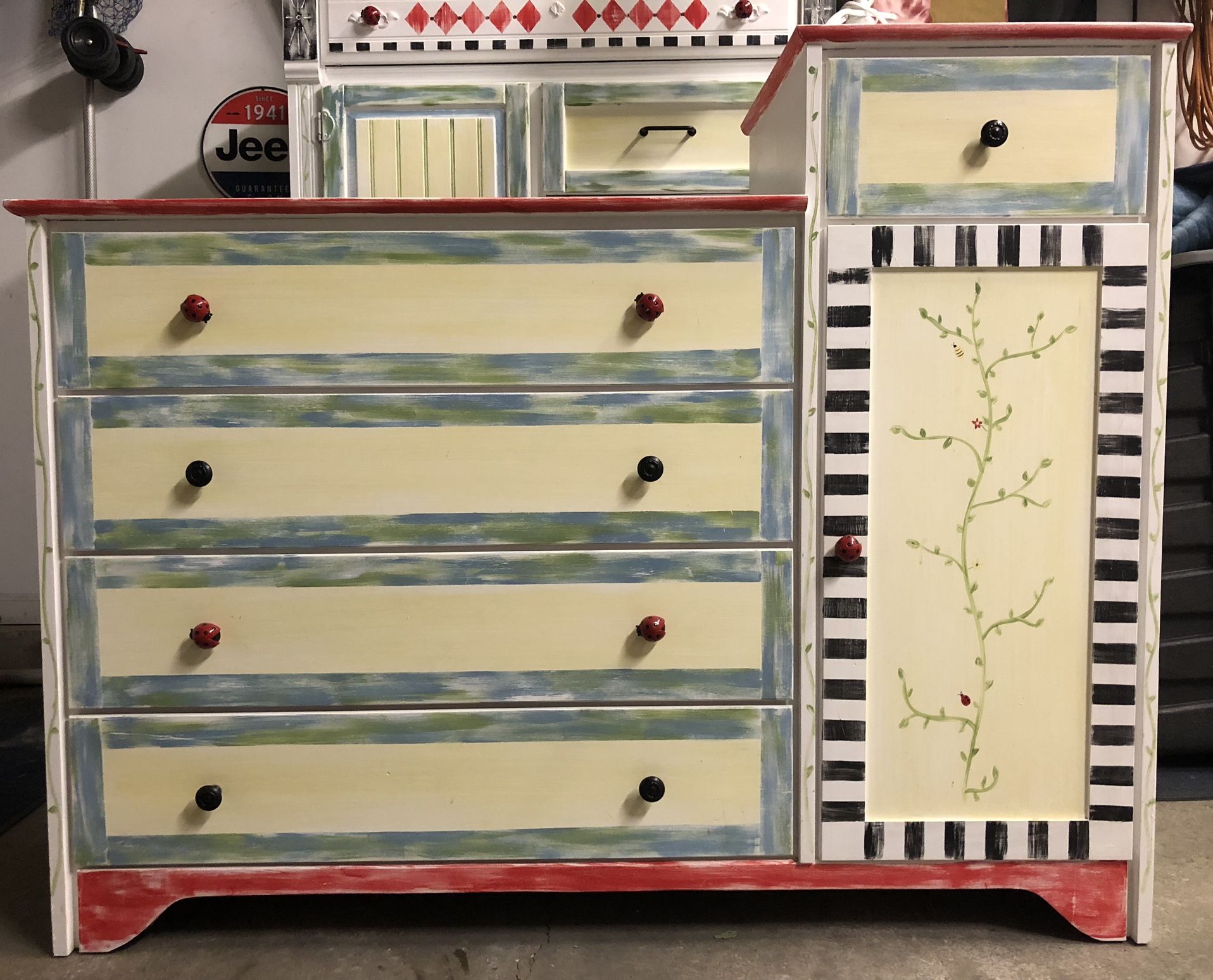 2 beautifully professional painted wood dressers 