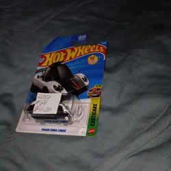 HOT WHEEL CAR 