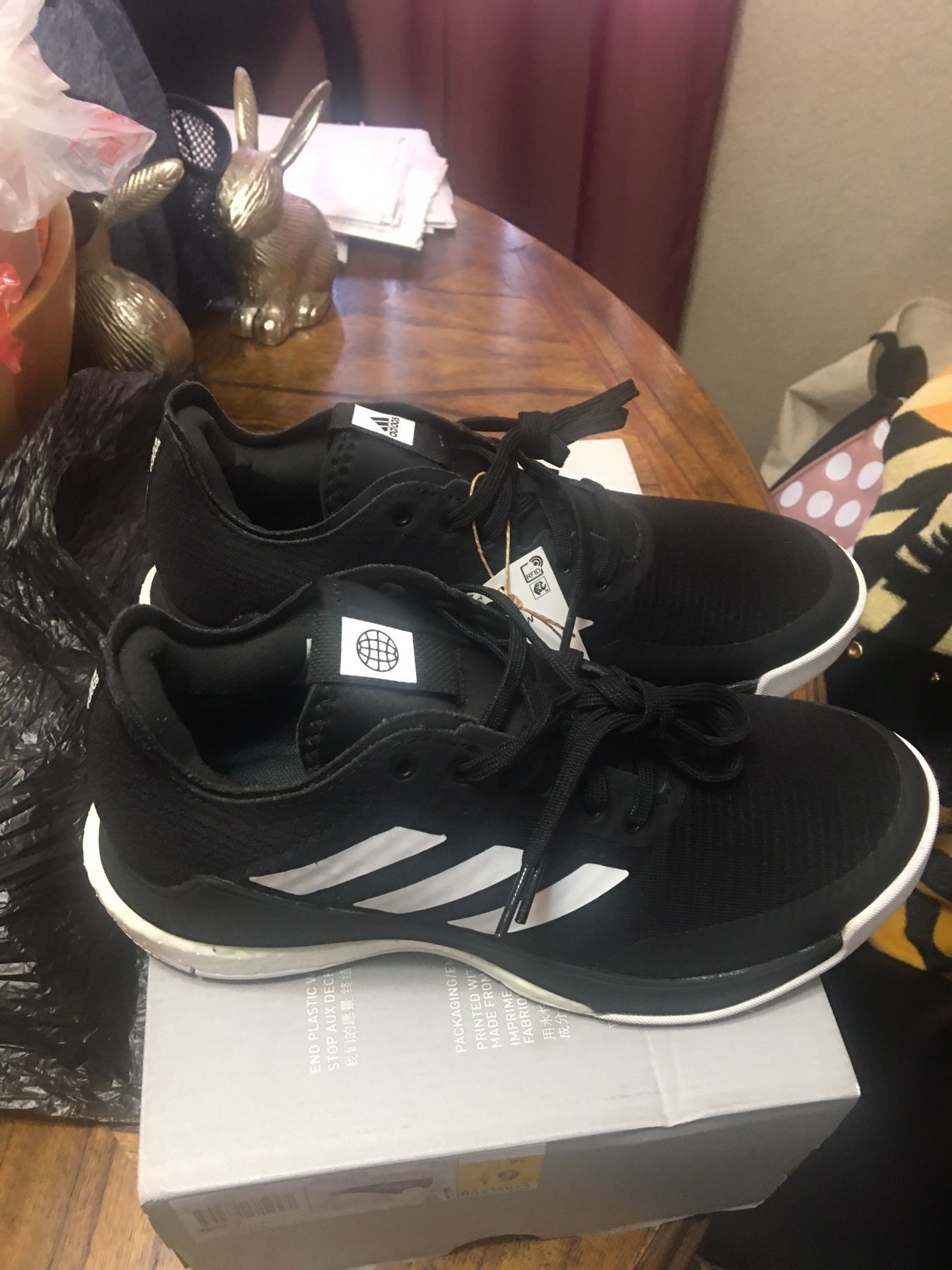 Tenis Nuevos Size 6.5 De Mujer Marca Adidas New Never Used 