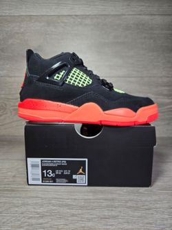 Air Jordan 4 Retro Black Infrared 23 Bright Mango Preschool Shoes Size 13c (unisex) NEW