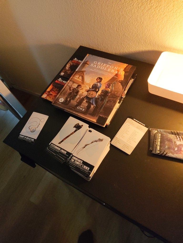 Griffons Magic Items Book W/  Cards
