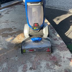 Carpet cleaner