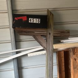 Mail Box