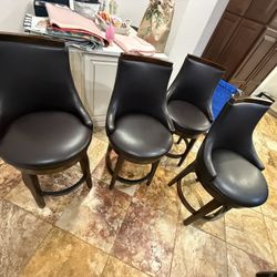 💥Top Notch Leather Bar Stools 💥