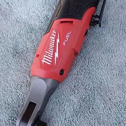 Milwaukee M12 Fuel 3/8 ratchet  (Tool Only)