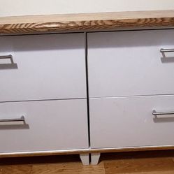 Dresser  White 46W 30H 17D