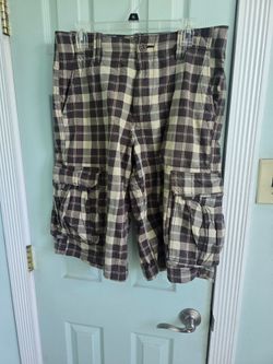 Men's Shorts Size 32