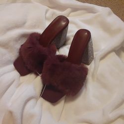 Size 8 Rhinestone Heel  Shoes 