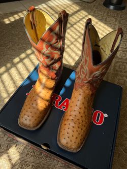 Ostrich cowboy boots Justin