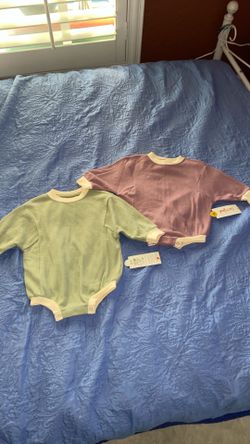 Long sleeve onsie 12 months