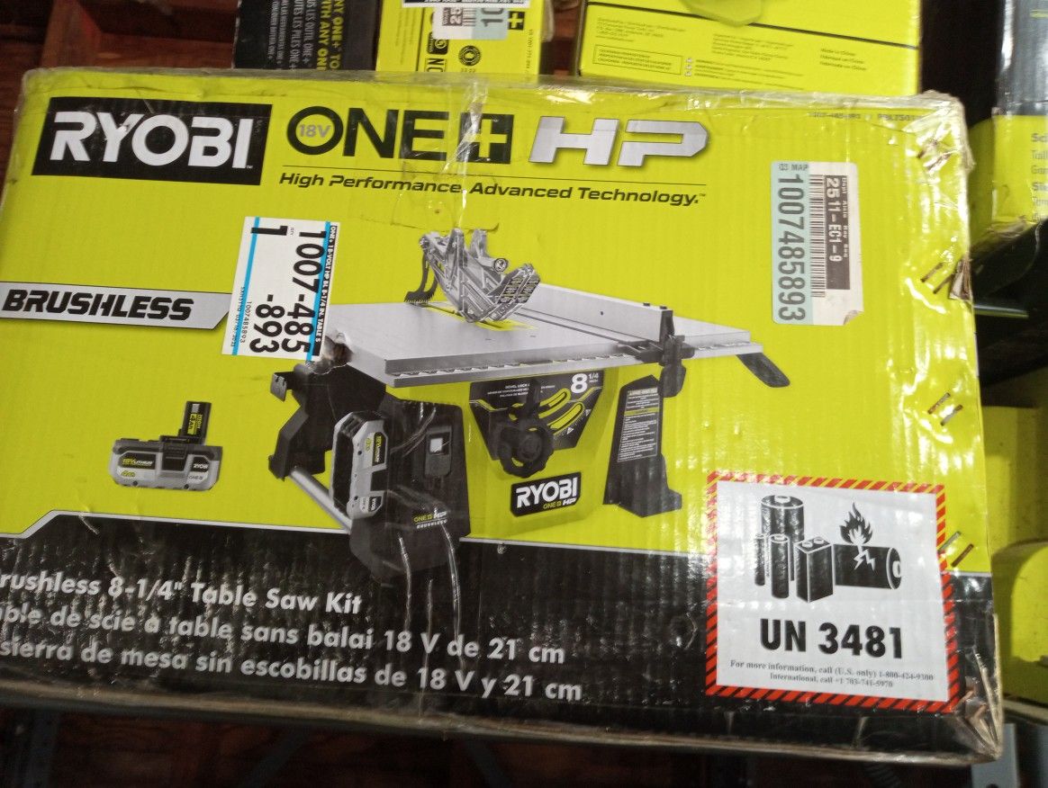 RYOBI Table Saw