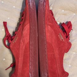 Puma Suede