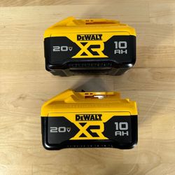 New Nuevo Dewalt 20V Max 10.0 Ah Lithium-ion Battery $110 Each Cada Una 