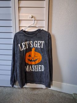 Halloween Graphic Long Sleeve Shirt