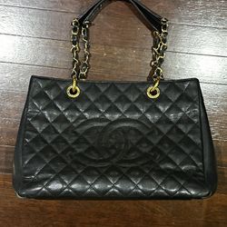 Chanel Caviar Grand Shopping Tote