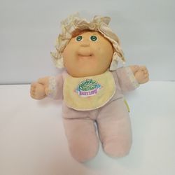 Vintage 1988 Cabbage Patch Baby Land Rattle Doll 10"


