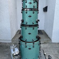 Tama Starclassic Shattered Turquoise B/B Drum Kit 