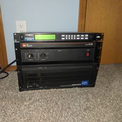 2 Giant Amps And A Effects Processor 