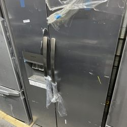 FRIGIDAIRE SIDE BY SIDE REFRIGERATOR