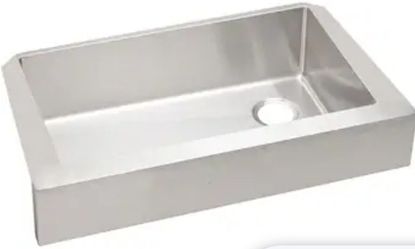 Elkay Crosstown Farmhouse apron front 35.875-in x 20.25-in Stainless steel Single bowl 18 -Gauge