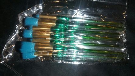 Cute make up brushes