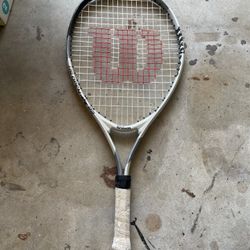Wilson US Open 23 Tennis Racket needs new grip 