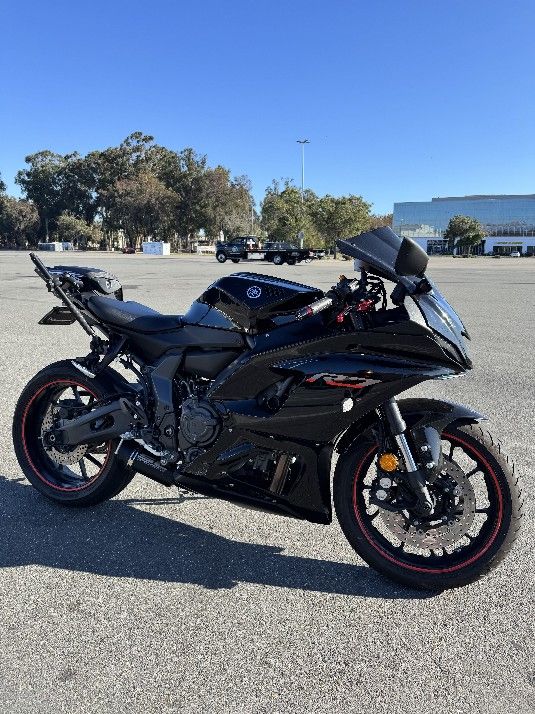 2023 Yamaha R7