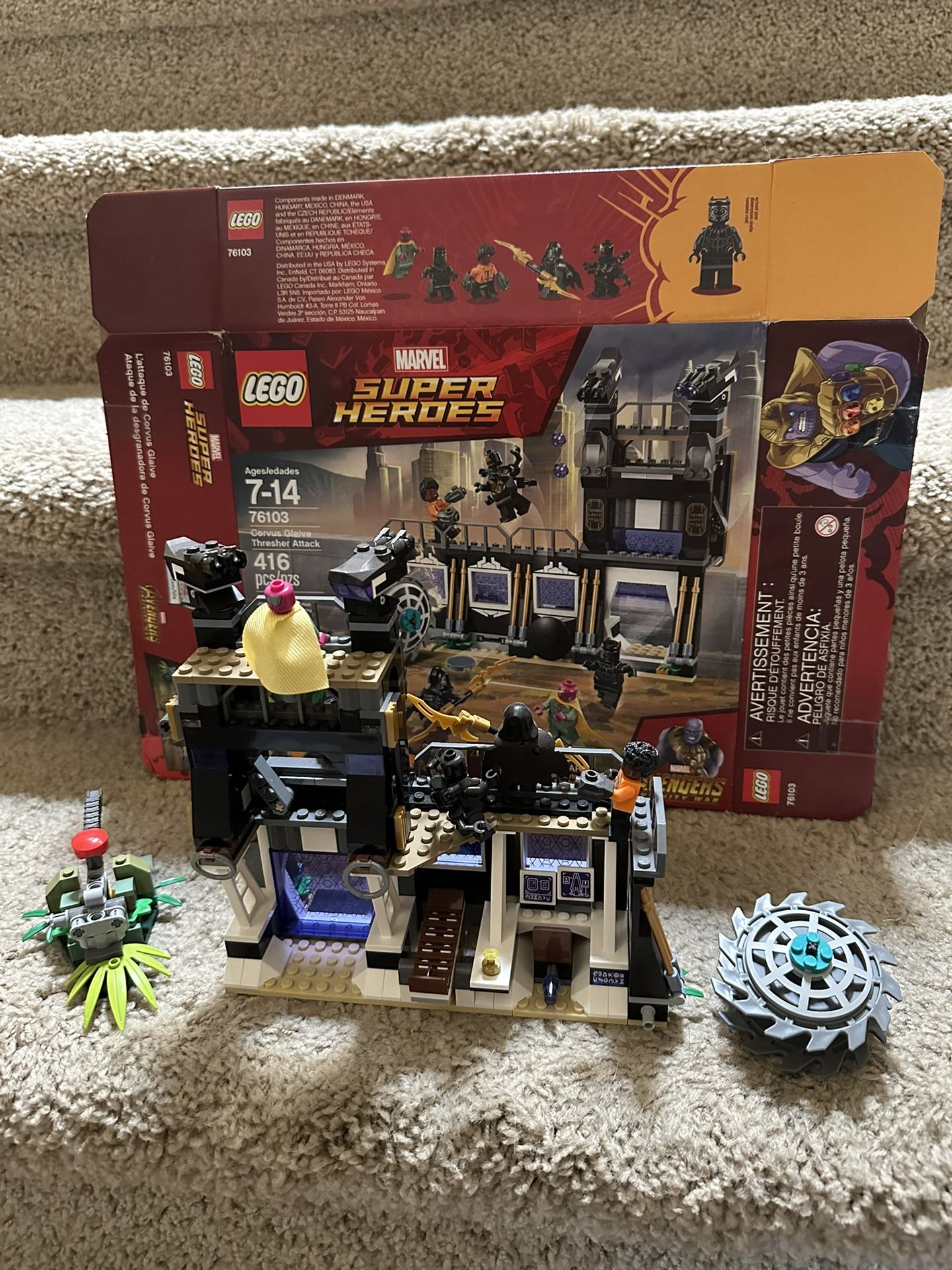 Lego 76103 Corvus Glaive Thresher Attack