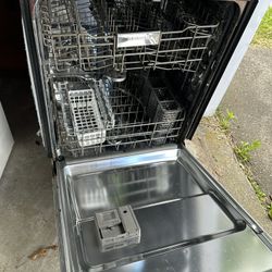 Maytag Dishwasher - Great Condition
