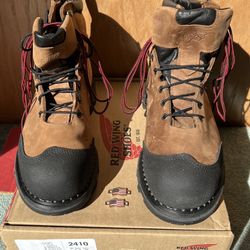 Men’s Boots Size 11