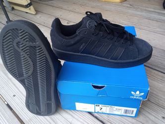 Adidas Men's size 7