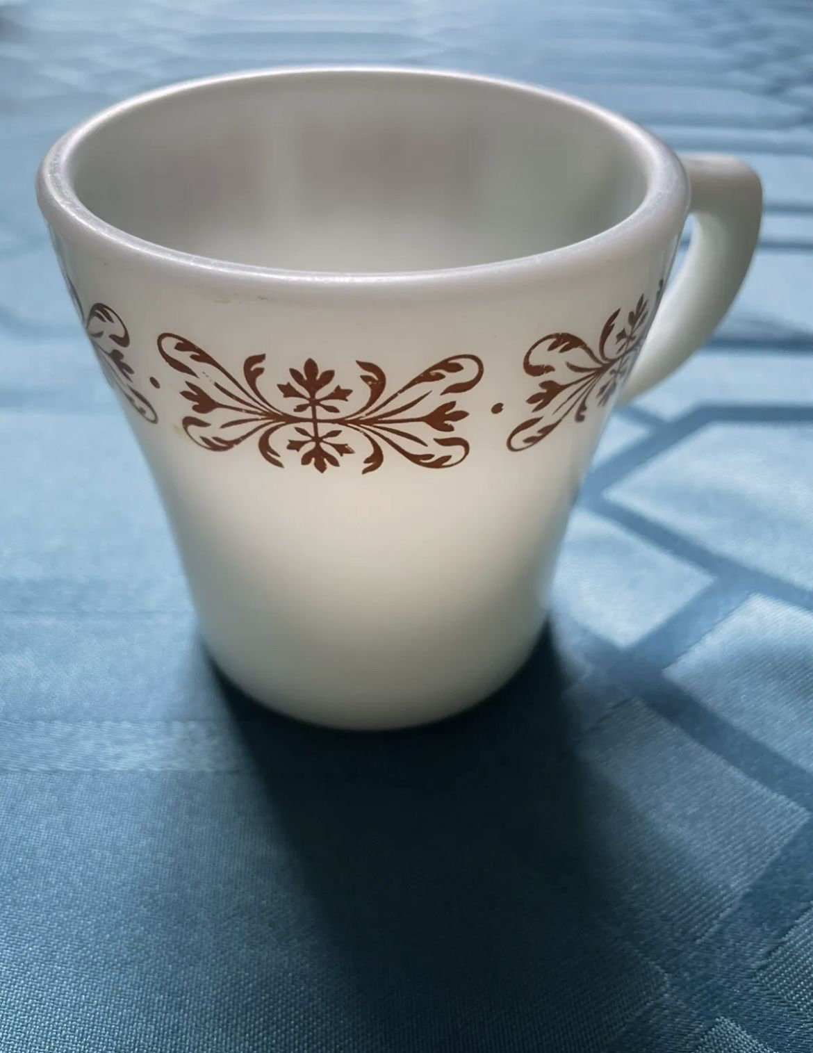 Vintage Pyrex Flat D Handle Mug Cup #709 Filigree Copper Gold Milk Glass