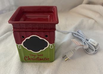 Scentsy ‘‘Tis the Season Full Size Warmer