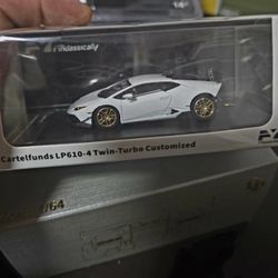 1/64 Finclassically Lamborghini Huracan Custom 699 Pieces