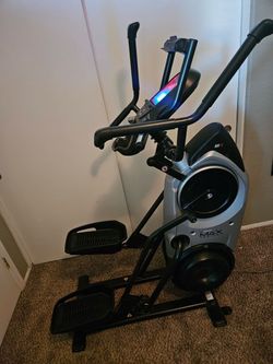 BowFlex Max Trainer M6 Elliptical