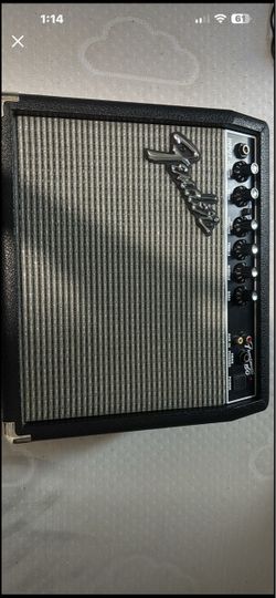 Fender guitar amplifier