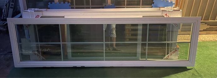 NEW - 95 1/2 x 24 retrofit fixed window $200
