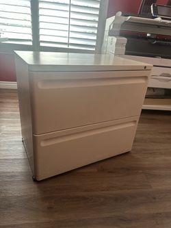 2-Drawer Lateral Filing Cabinet With Invisible Rollers