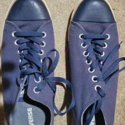 Size 10.5 Blue Converse All Stars